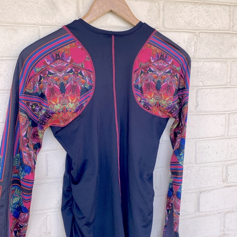 Lucky in Love Athena Deity LS Athletic Top M - Picture 7 of 10